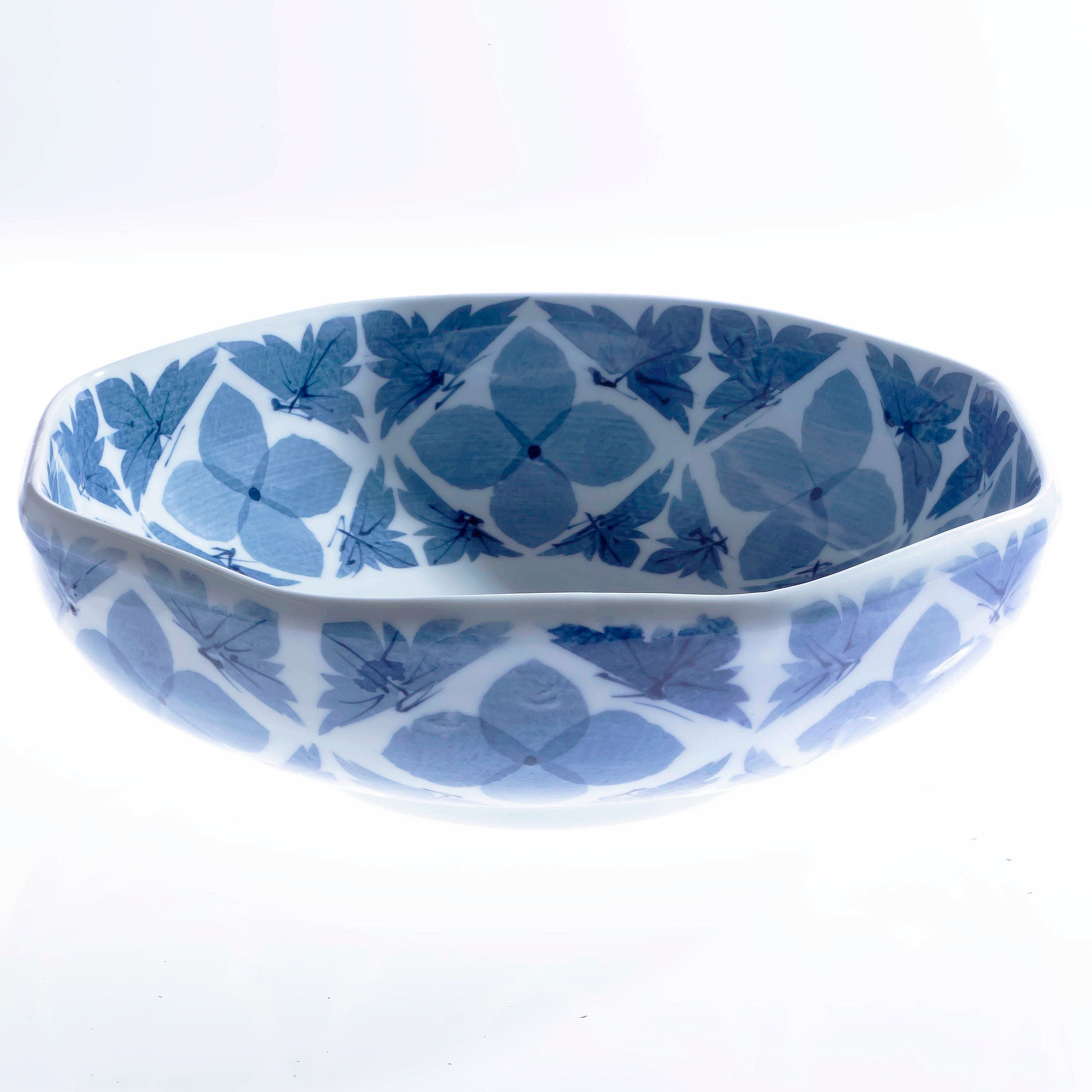 QOT × 小山路窯【佐賀県武雄産 武雄焼】和紙染葉花文盛器[江口勝美